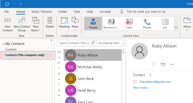 Showcasing contacts to export in Outlook interface.